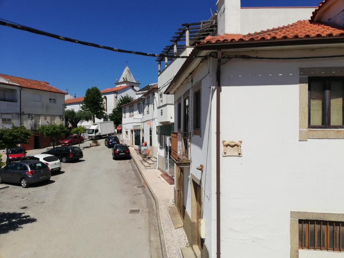 Mondalva Guesthouse Sao Pedro de Alva Exterior photo