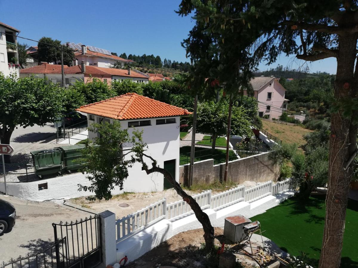 Mondalva Guesthouse Sao Pedro de Alva Exterior photo